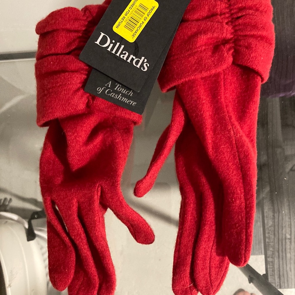 Red cashmere blend gloves